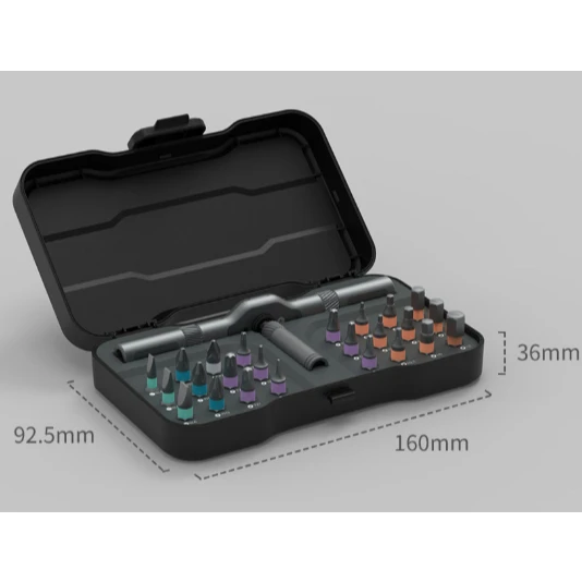 Medidas da maleta: 160 x 92,5 x 36 mm