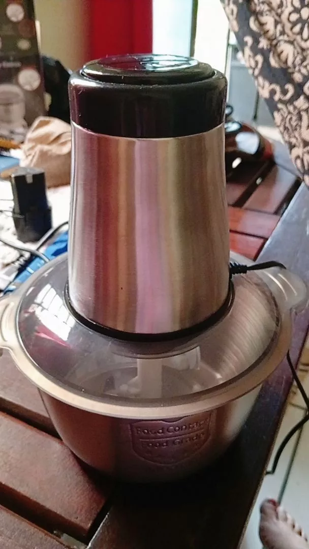 Foto de avaliação de Fernanda L. usando o multiprocessador elétrico